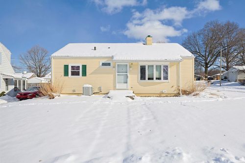 205 E Jennings Ave, South Bend, IN, 46614-1820 | Card Image