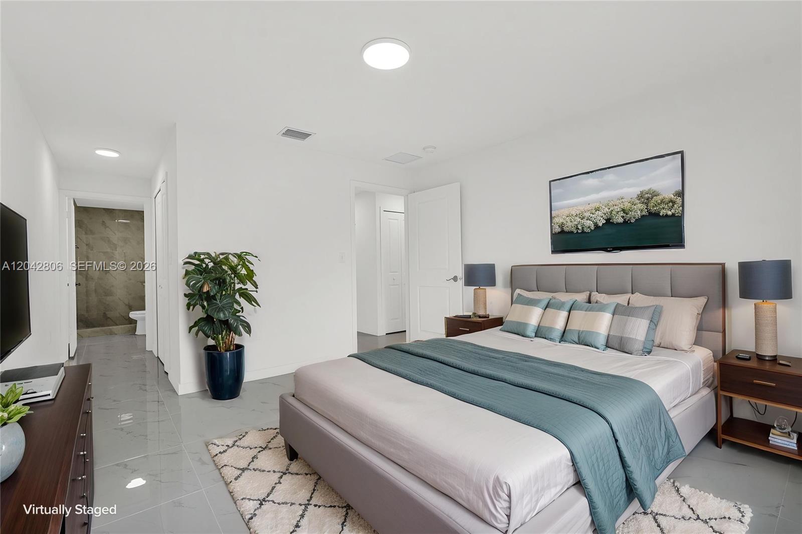 Residential Lease in Miami 3