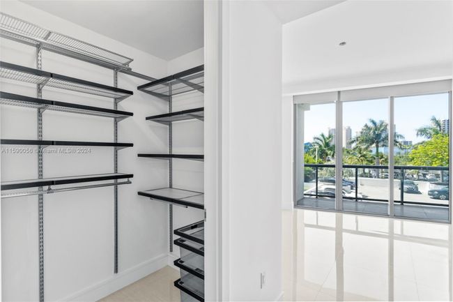 203 - 3250 Ne 188th St, Condo with 3 bedrooms, 4 bathrooms and null parking in Aventura FL | Image 56