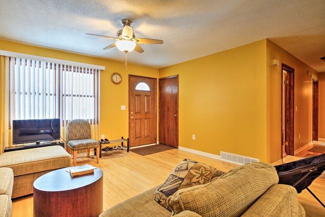 699 E White Lake Dr, House other with 3 bedrooms, 1 bathrooms and null parking in Twin Lake MI | Image 4