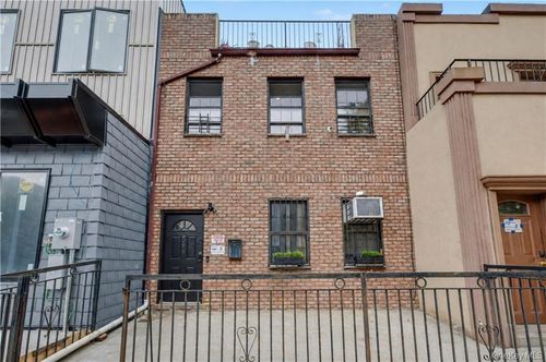 364 Evergreen Ave, Brooklyn, NY, 11221-7515 | Card Image