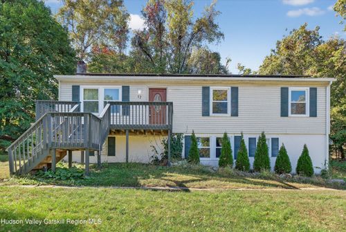 12 3rd St, Milton, NY, 12547-5224 | Card Image