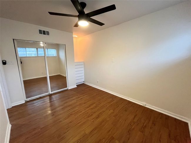 APT-101 - 3304 Red River St, Condo with 2 bedrooms, 1 bathrooms and 2 parking in Austin TX | Image 9