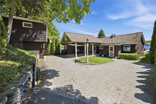 5379 E Bluff Dr, Penn Yan, NY, 14527-9064 | Card Image
