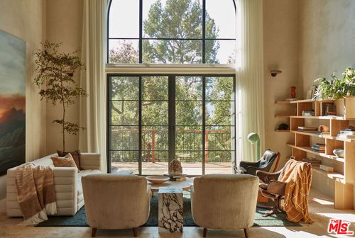 21165 Entrada Rd, Topanga, CA, 90290 | Card Image