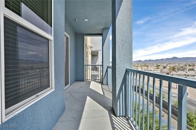 428 - 62 E Serene Ave, Condo with 2 bedrooms, 2 bathrooms and null parking in Las Vegas NV | Image 8