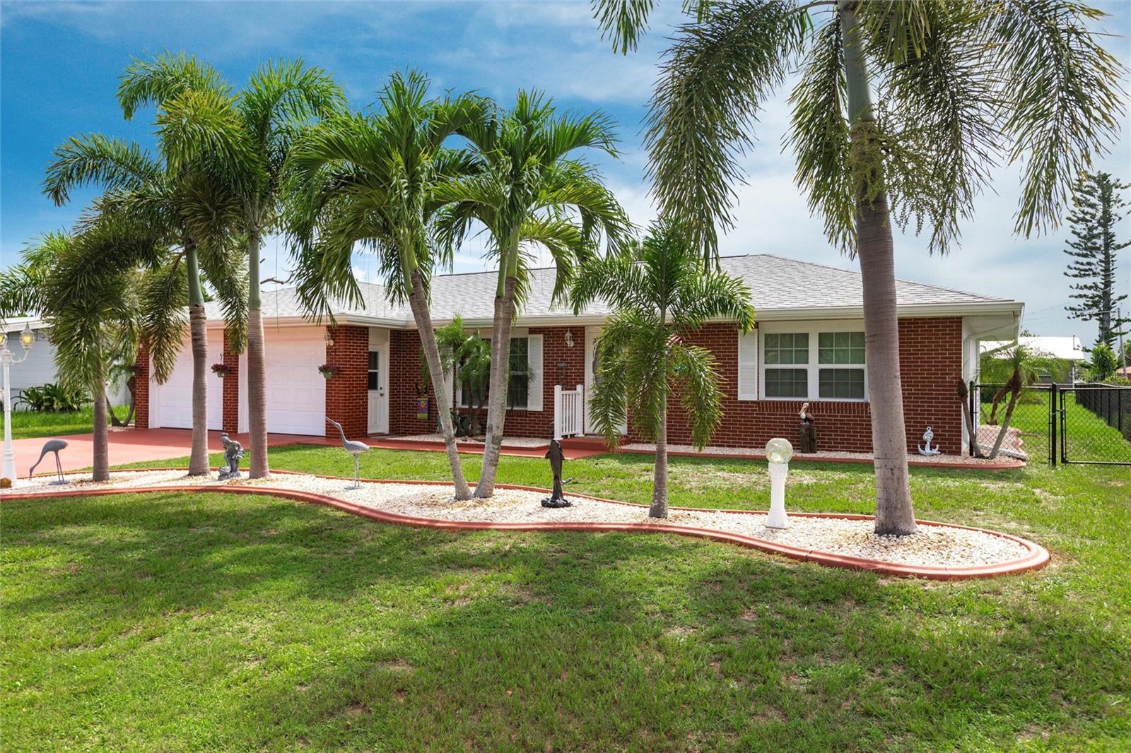 Ferris Dr, Port Charlotte, FL 33952