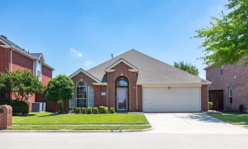 11388 Blackhawk Dr, Frisco, TX, 75033-7386 | Card Image