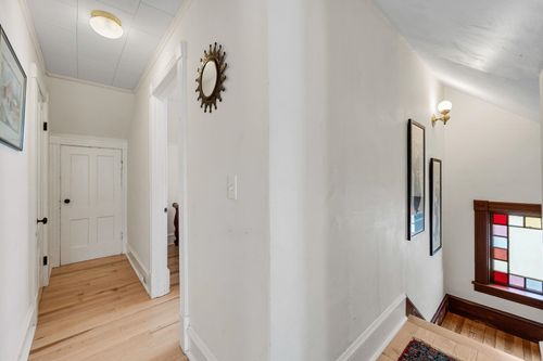 39 Converse Ct, Burlington, VT, 05401-8513 | Card Image