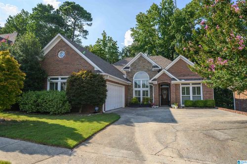 1598 Bent River Cir, VESTAVIA HILLS, AL, 35216-5392 | Card Image