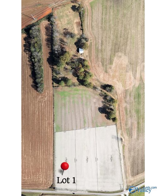 479 Narrow Ln, New Market, AL, 35761-8010 | Card Image