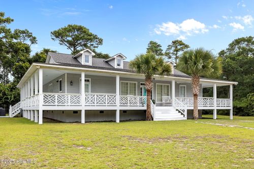 101 Sandlot Curv, Cedar Point, NC, 28584-9296 | Card Image