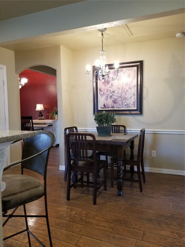 1128 Airline Dr, House other with 3 bedrooms, 2 bathrooms and null parking in Grapevine TX | Image 4