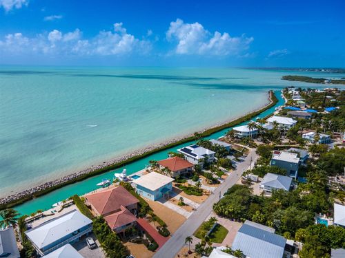 250 W Seaview Cir, Duck Key, FL, 33050-3834 | Card Image