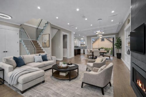 8068 Haig St, Vancouver, BC, V6P4R9 | Card Image