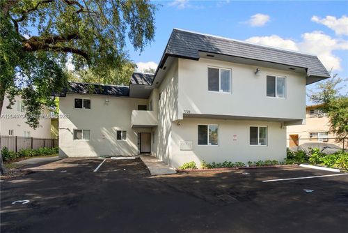 2-7722 Ne 3rd Ct, Miami, FL, 33138-4829 | Card Image