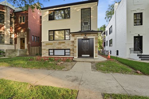 2507 W Coyle Ave, Chicago, IL, 60645-3371 | Card Image