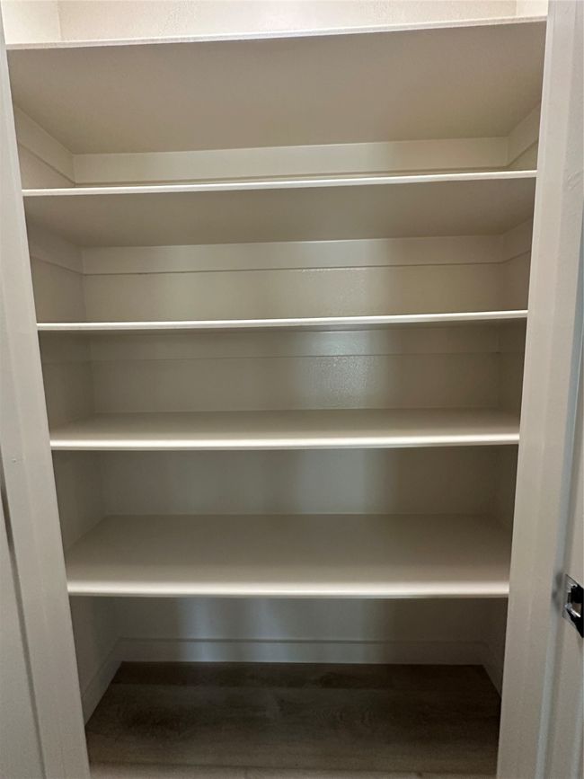 317 N Clark St, House other with 3 bedrooms, 2 bathrooms and null parking in Comanche TX | Image 34