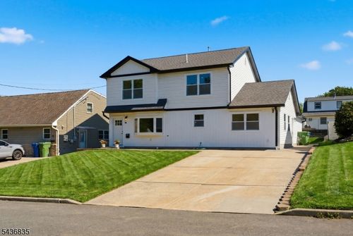 48 Kendall Dr, Parlin, NJ, 08859-1182 | Card Image