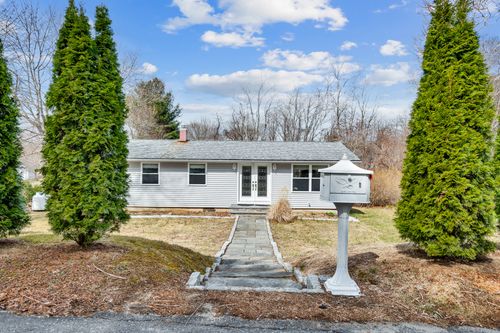 89 Norris Ave, Westbrook, CT, 06498-1567 | Card Image