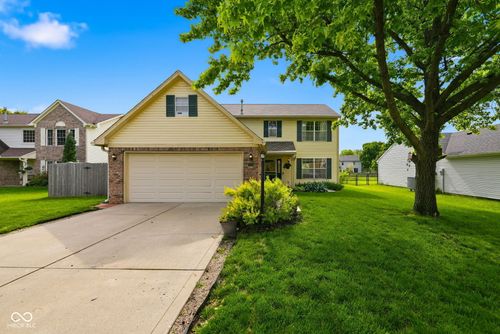 5516 Cherry Birch Dr, Indianapolis, IN, 46237-3804 | Card Image
