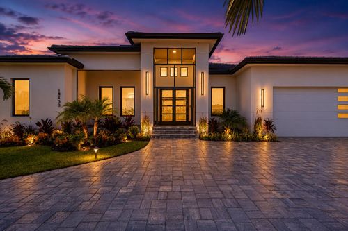 18433 Royal Hammock Blvd, NAPLES, FL, 34114-8931 | Card Image