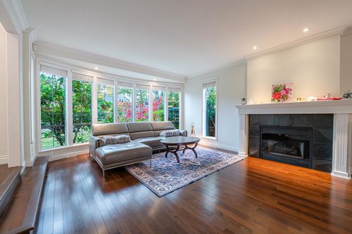 4570 W 13th Ave, Vancouver, BC, V6R2V4 | Card Image