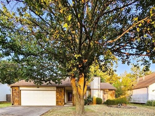 1903 Aster Pl, Broken Arrow, OK, 74012-1377 | Card Image