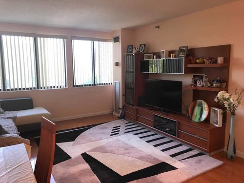 316-1731 Beacon St, Brookline, MA, 02445-5324 | Card Image