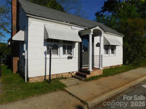 221 S Charlotte Ave, Rock Hill, SC, 29730-4519 | Card Image