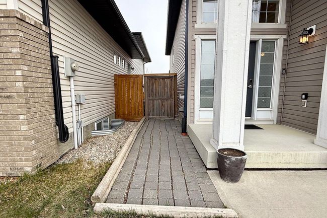 417 Sagewood Pk Sw, House other with 4 bedrooms, 2 bathrooms and 2 parking in Airdrie AB | Image 32