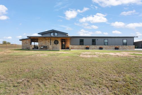 208 Private Road 107, Blum, TX, 76627-4102 | Card Image