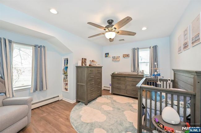 42 Jackson Ave, House other with 3 bedrooms, 3 bathrooms and null parking in Pompton Plains NJ | Image 14