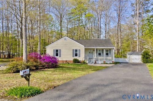12407 Sandbag Cir, Midlothian, VA, 23113-2576 | Card Image