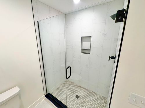 5940 Valley Point Dr Se, Caledonia, MI, 49316-5801 | Card Image