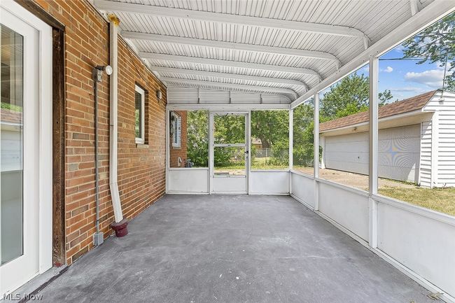 21831 Bruce Ave, House other with 3 bedrooms, 1 bathrooms and null parking in Euclid OH | Image 13