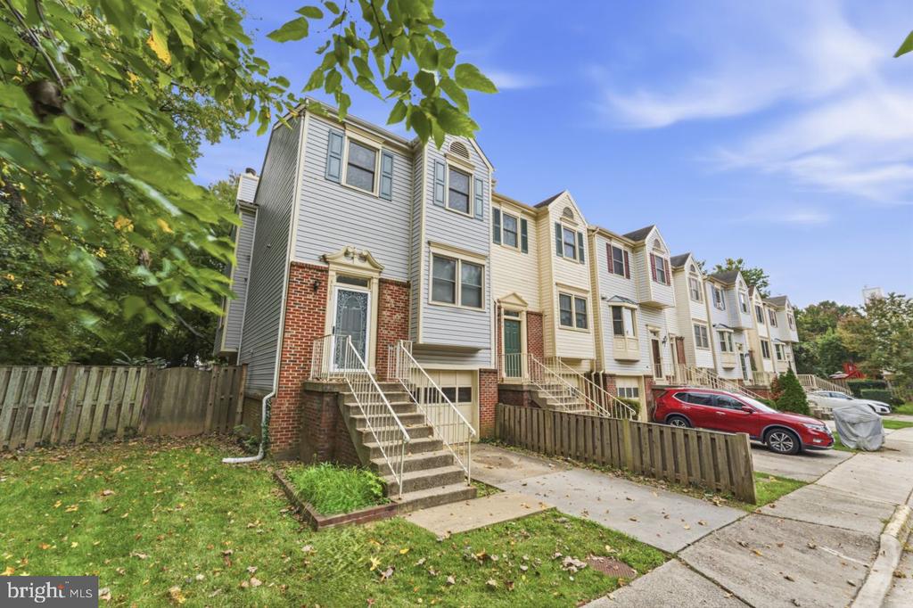 Residential Lease in ALEXANDRIA 3