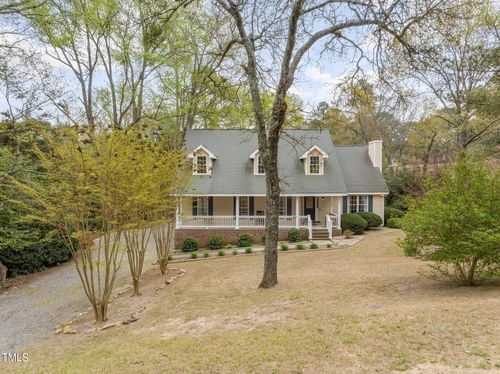 100 Scuppernong Ct, West End, NC, 27376 | Card Image