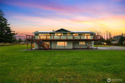 8360 Valley View Rd, Custer, WA, 98240-9409 | Card Image