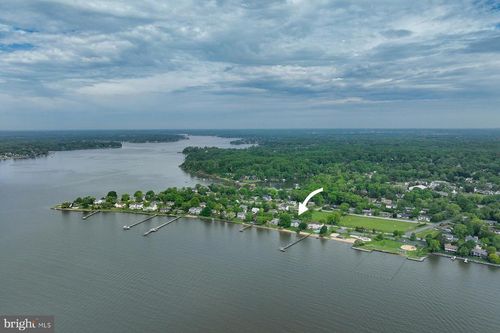 107 W Bay View Dr, ANNAPOLIS, MD, 21403-3804 | Card Image