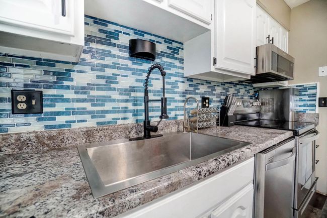 6955 Wind River Dr, House other with 3 bedrooms, 1 bathrooms and null parking in Reynoldsburg OH | Image 10