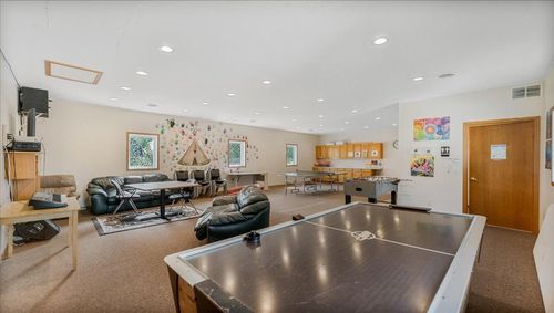 3619 15th Ave Sw, Willmar, MN, 56201-9706 | Card Image