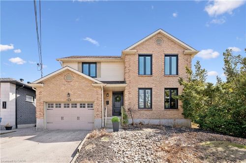 64 Forest St, Guelph, ON, N1G1H9 | Card Image