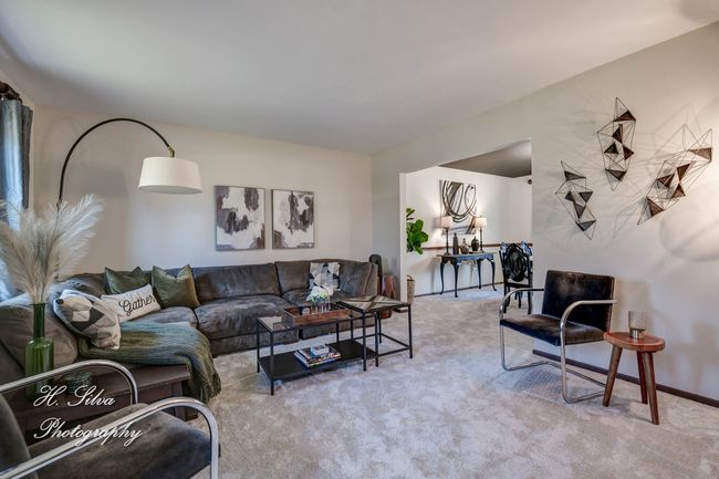 1402 Winaki Trl, House other with 4 bedrooms, 3 bathrooms and 2 parking in Algonquin IL | Image 5