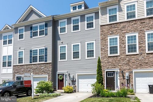 2006 Thornbrook Way, ODENTON, MD, 21113-3138 | Card Image