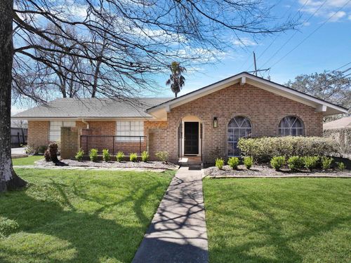 1165 Ivy Ln, Beaumont, TX, 77706-6155 | Card Image