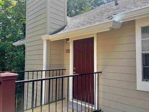 309 Hawkstone Way, Johns Creek, GA, 30022-5384 | Card Image