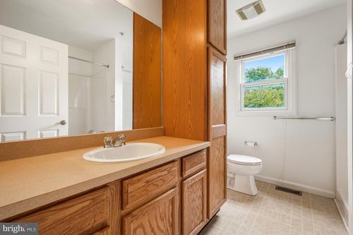 518 Saint Mary St, BALTIMORE, MD, 21201-1924 | Card Image