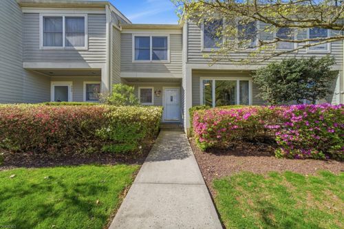 203 Knoll Way, Rocky Hill, NJ, 08553-1017 | Card Image