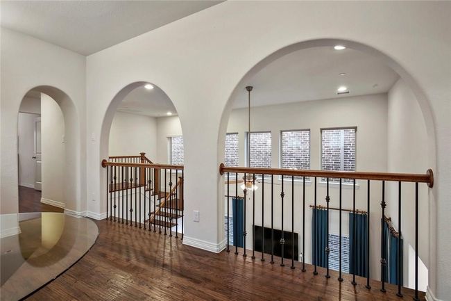 4904 Cloudcroft Ln, House other with 3 bedrooms, 3 bathrooms and null parking in Irving TX | Image 15